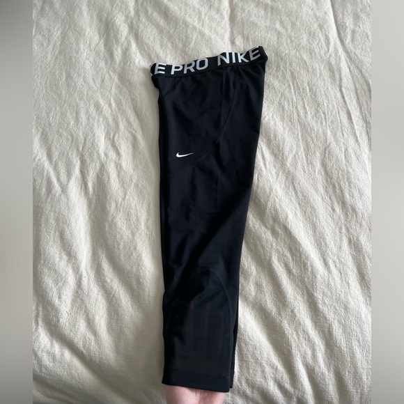 Nike pro cropped leggings - Picture 2 of 2